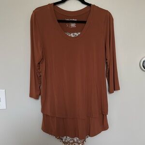 Latched mama nursing top